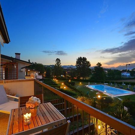 Italia Living Villa Padenghe sul Garda Exteriér fotografie