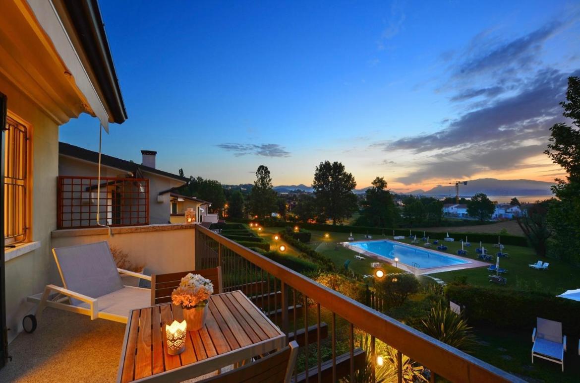 Italia Living Villa Padenghe sul Garda Exteriér fotografie